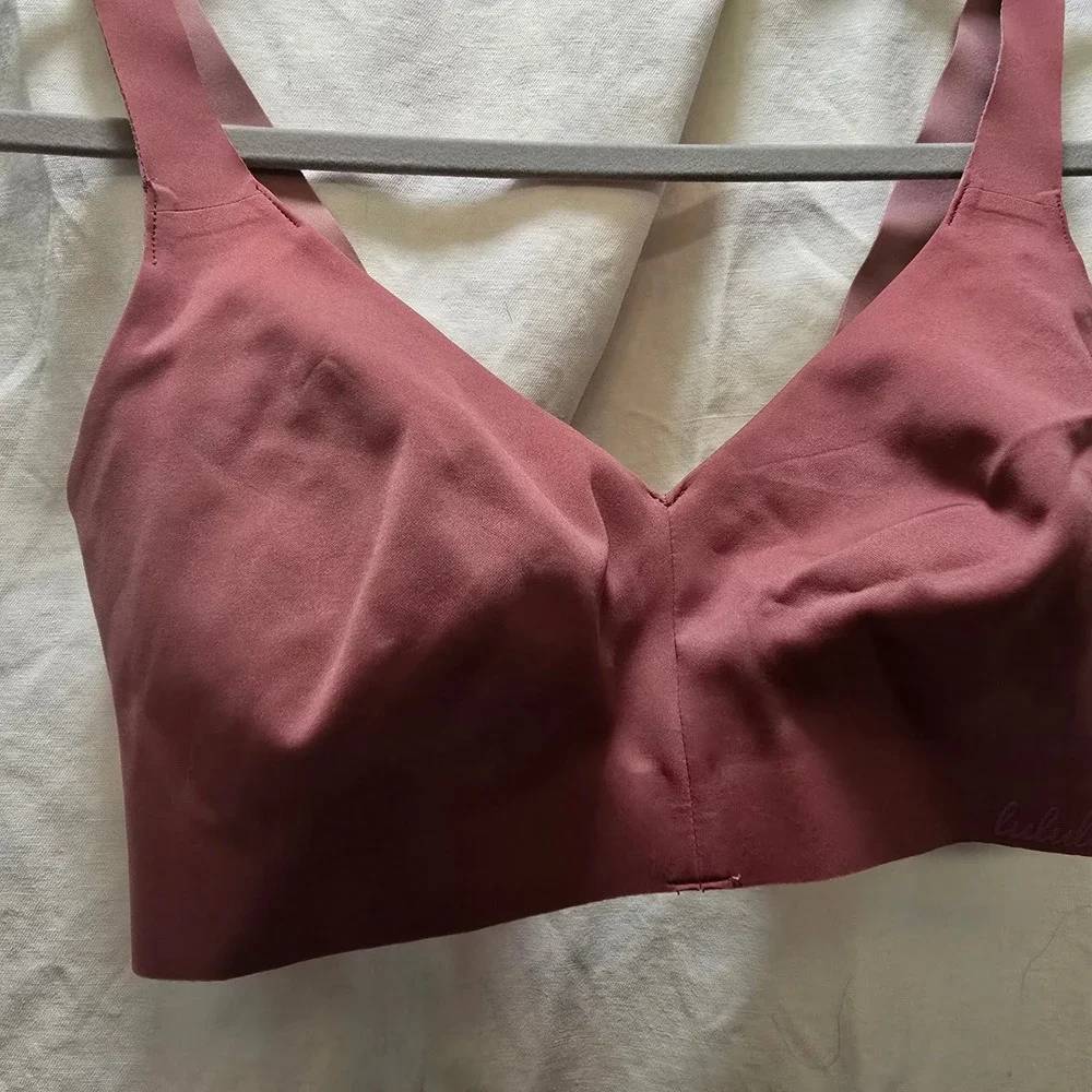 Lululemon Athletica Like Nothing‎ In Misty Merlot Seamless Bralette Bra Size 34D